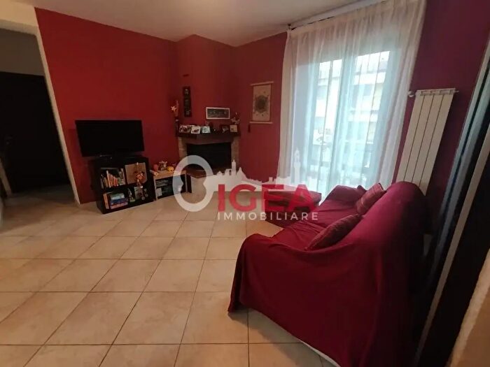 Appartamento con 5 locali in vendita in Siena