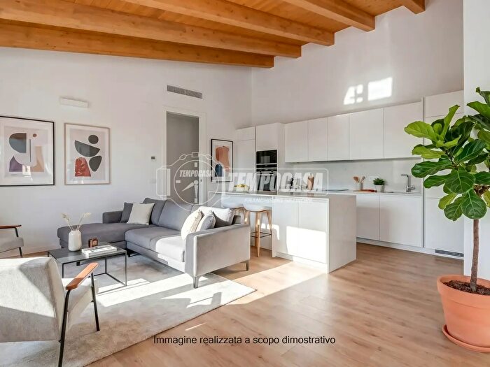 Appartamento monolocale in vendita in Via San Antonio, Luino