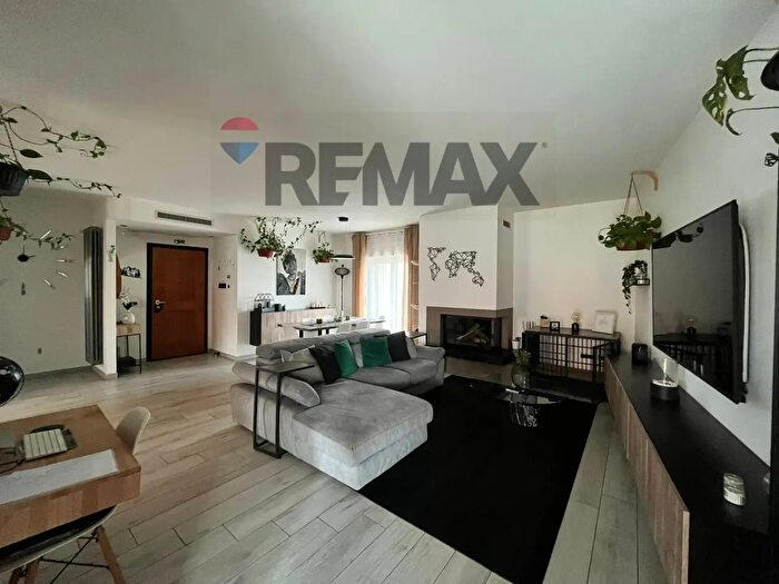 Appartamento trilocale in vendita in Via Assunta, Caserta