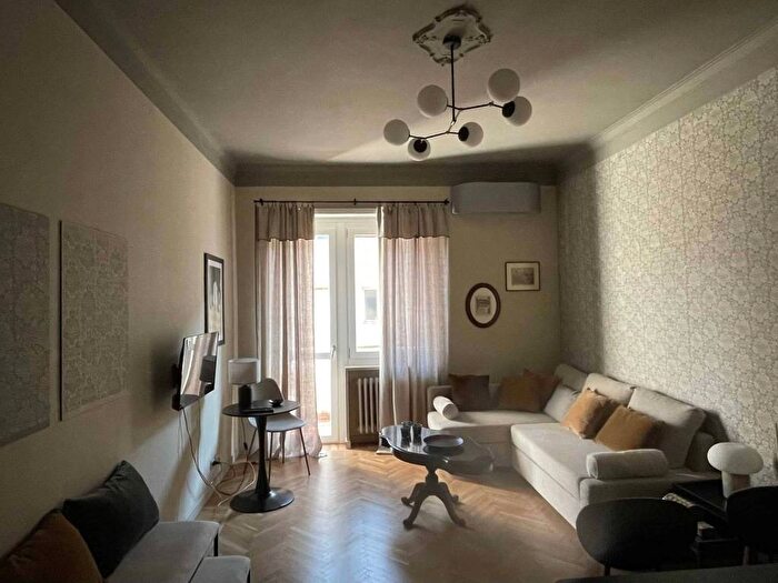 Appartamento trilocale in affitto in Via Gaetano Donizetti, San Salvario Dante, Torino