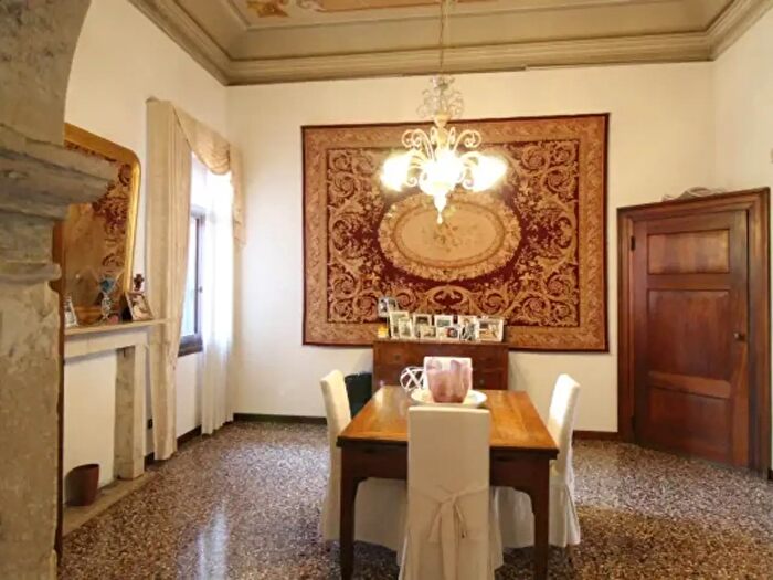 Casa trilocale in vendita in Lonigo