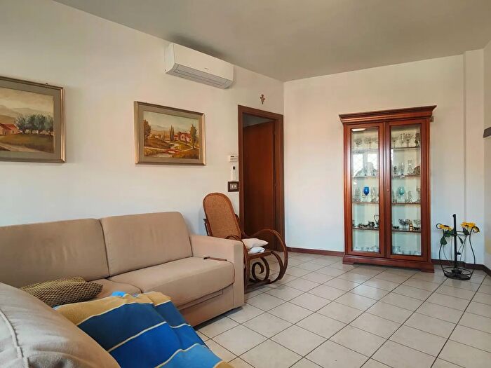 Appartamento con 5 locali in vendita in Via Dino Boschi, Ozzano DellEmilia