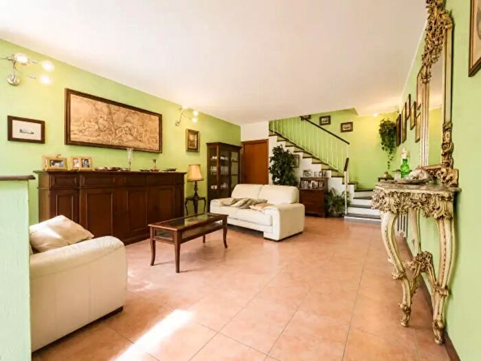 Casa trilocale in vendita in Piazza Libertà, San Damiano D'Asti