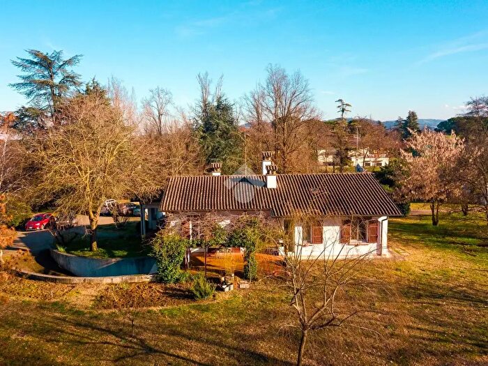 Casa con 5 locali in vendita in Via Crocetta, Forli