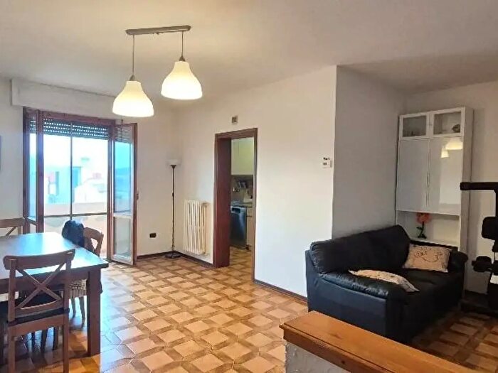 Appartamento quadrilocale in vendita in Cascina