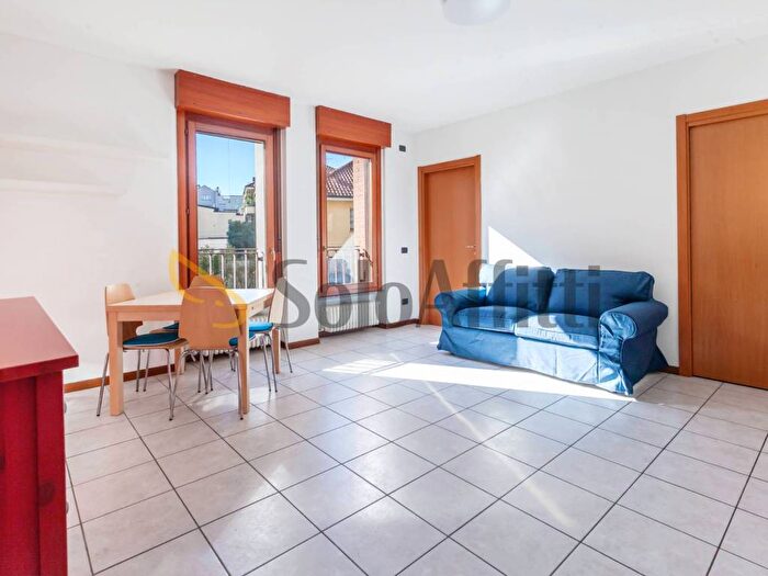 Appartamento bilocale in affitto in Via Santander, Bocconi, Milano