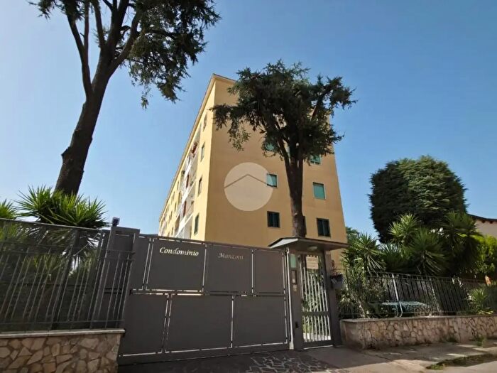 Appartamento quadrilocale in vendita in Traversa Alessandro Manzoni, Frattamaggiore