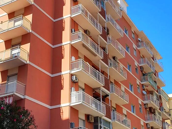 Appartamento quadrilocale in vendita in Viale Santa Panagia, Siracusa