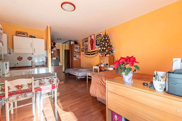 Appartamento bilocale in vendita in Verona, Verona