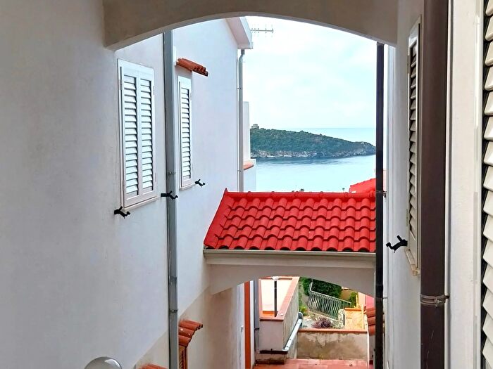 Appartamento trilocale in vendita in Diamante