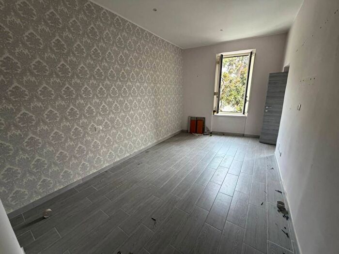 Appartamento bilocale in affitto in Via Arco Mirelli, Piazza Amedeo Parco Margherita, Napoli