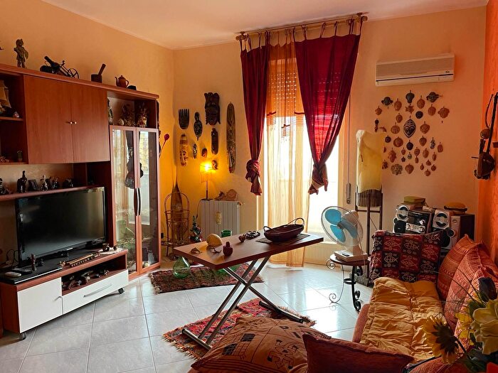 Appartamento trilocale in vendita in Siracusa