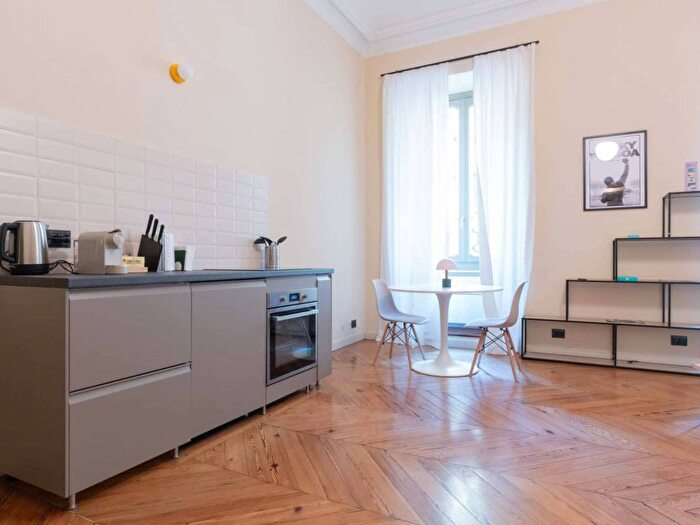 Appartamento bilocale in affitto in Via Giovanni Camerana, San Secondo, Torino