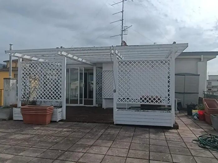 Appartamento quadrilocale in vendita in Sesto Fiorentino