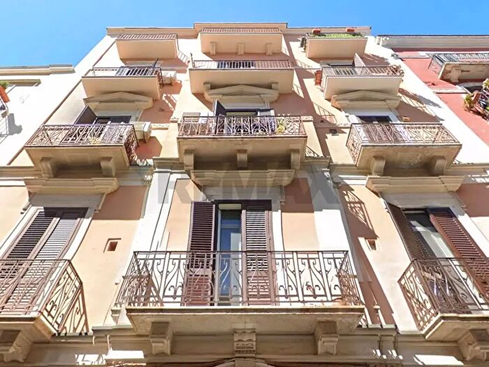 Appartamento trilocale in vendita in Via Alessandro Maria Calefati, Bari