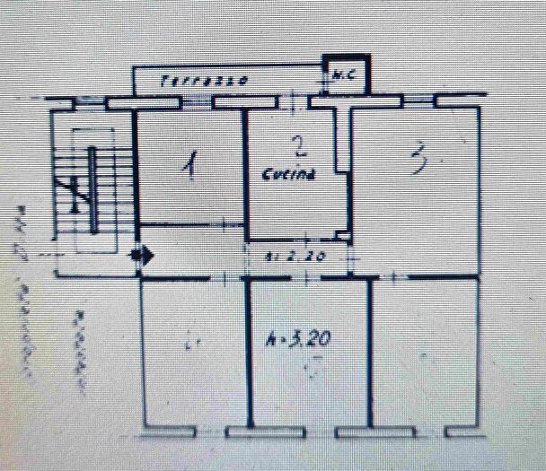 Appartamento con 6 locali in vendita in Livorno