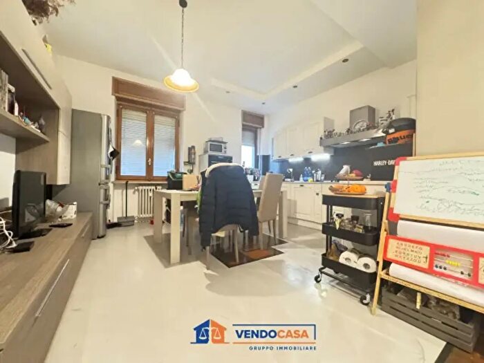 Appartamento trilocale in vendita in Piazza Guglielmo Marconi, Nizza Monferrato