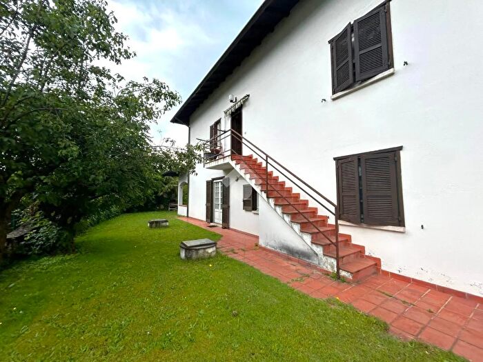 Appartamento bilocale in vendita in Via Villatico, Colico