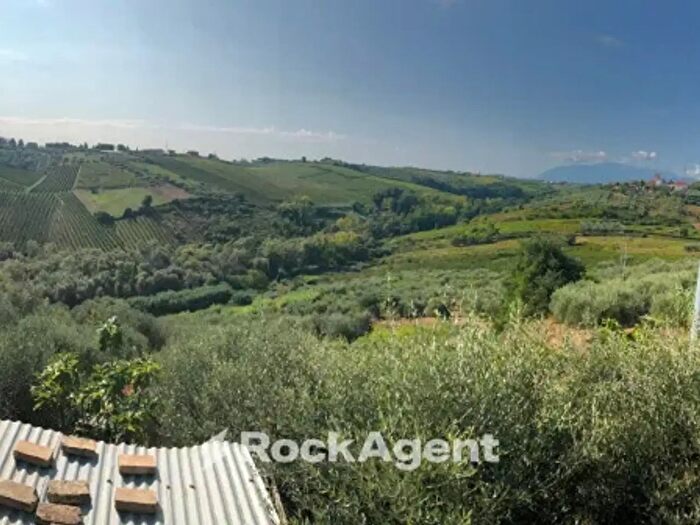 Casa quadrilocale in vendita in Contrada Piane, Francavilla Al Mare
