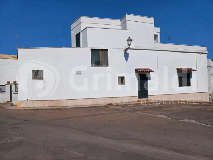 Casa con 6 locali in vendita in Largo Croce, Ugento