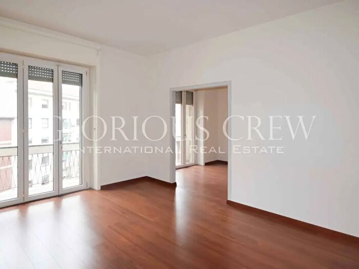 Appartamento quadrilocale in affitto in Via Matteo Bandello Corso Magenta, Milano