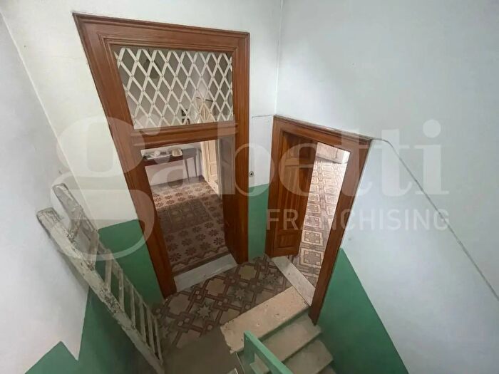 Casa con 6 locali in vendita in Via Carli, Barletta