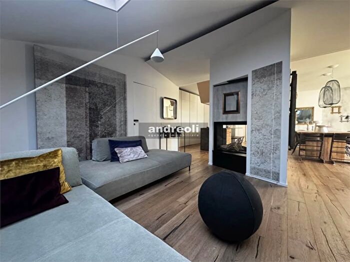 Appartamento con 5 locali in vendita in Jesi San Francesco, Jesi