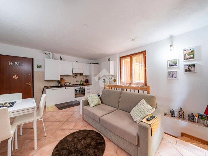 Appartamento bilocale in affitto in Località Branchetto, Centro, Bosco Chiesanuova