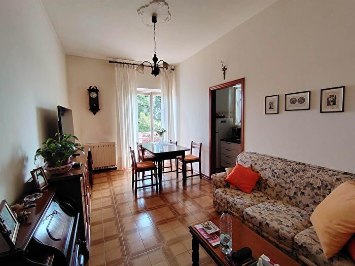 Appartamento trilocale in vendita in Cellini, Senigallia