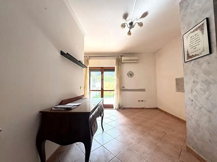 Appartamento bilocale in vendita in Via Livenza, Monterotondo