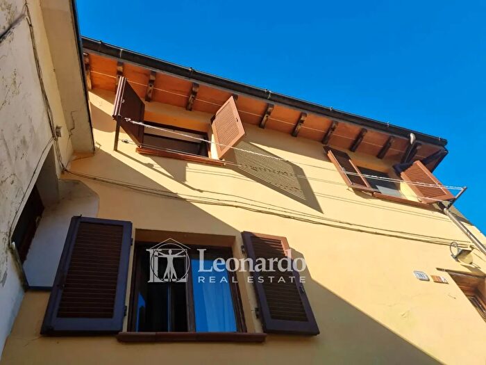 Casa quadrilocale in vendita in Via Cappello, Camaiore