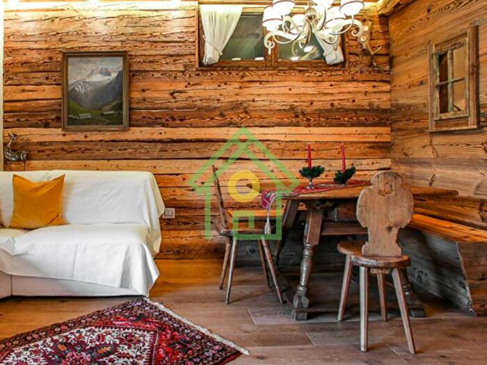 Appartamento con 5 locali in affitto in Centro, Cortina dAmpezzo