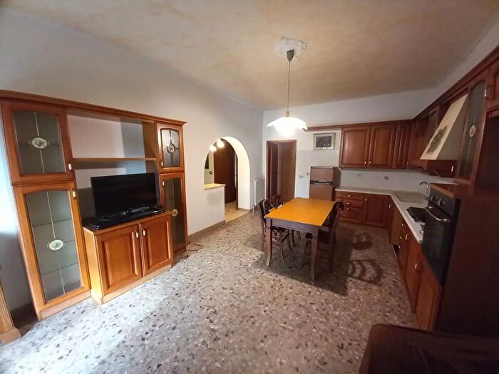 Appartamento con 5 locali in vendita in Via Francesca Sud, Santa Maria A Monte
