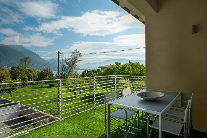 Appartamento monolocale in affitto in Via Martiri della patria, Centro, San Felice del Benaco
