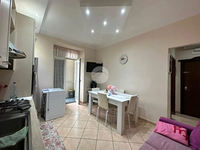 Appartamento bilocale in vendita in Via Abate Alferio, Napoli