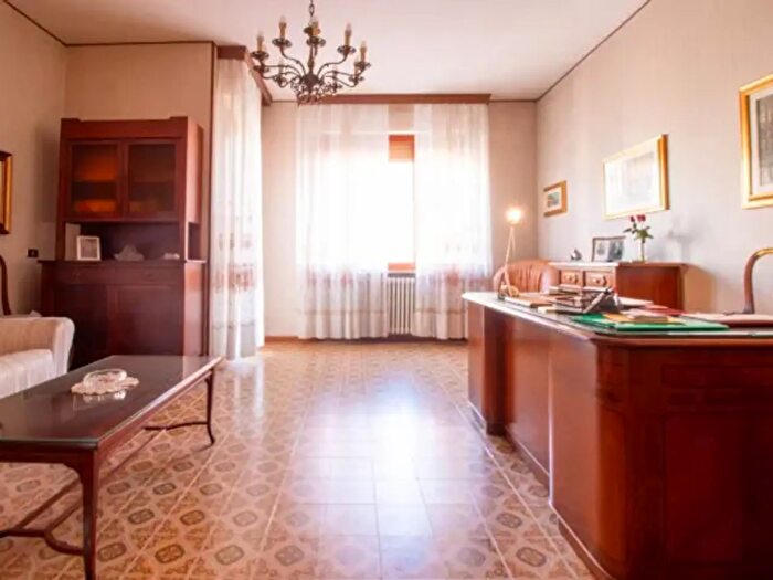 Appartamento trilocale in vendita in Via Napoli, Lucera