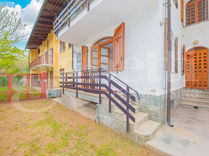 Appartamento quadrilocale in vendita in Borgata Tunin, Giaveno
