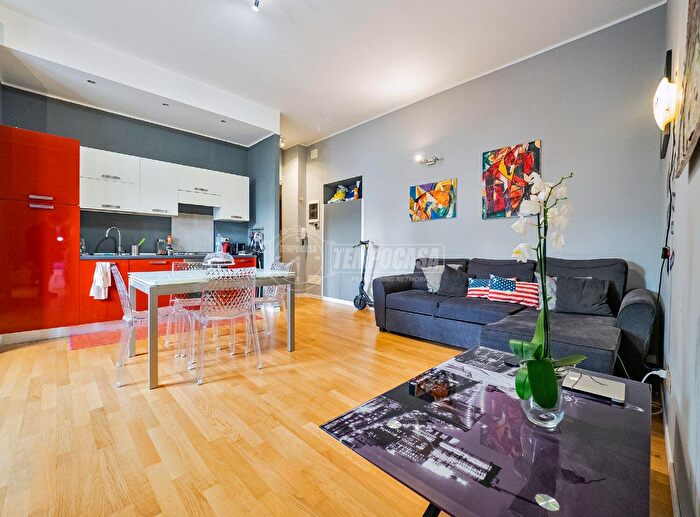 Appartamento bilocale in affitto in Via Adda, Milano