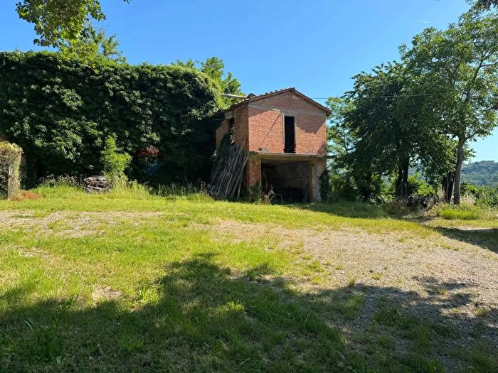 Casa con 5 locali in vendita in Via Valletta, Brisighella