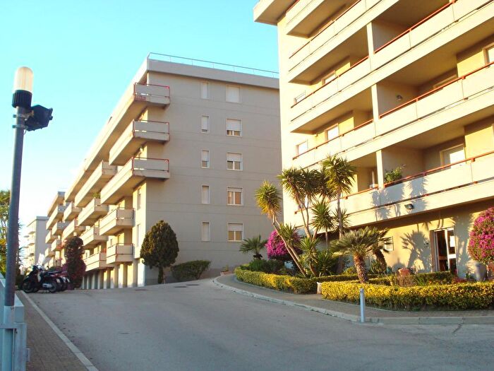 Appartamento con 5 locali in vendita in Via Minerva, Agrigento