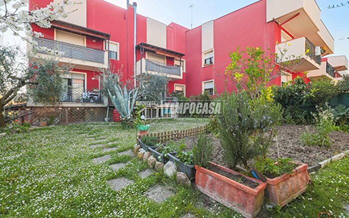 Appartamento quadrilocale in vendita in Via Cerro, San Clemente