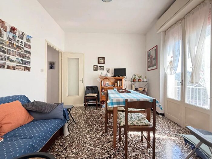 Appartamento trilocale in vendita in Via Giovanni Amendola, Acqui Terme