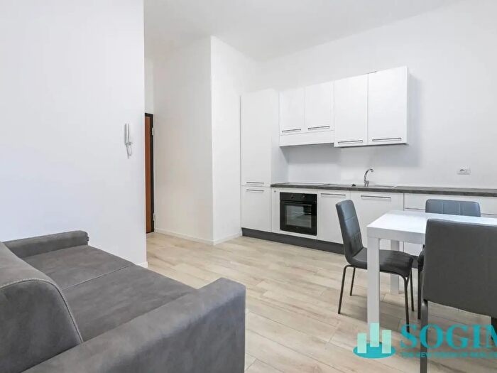 Appartamento monolocale in vendita in Via Sanremo, Milano