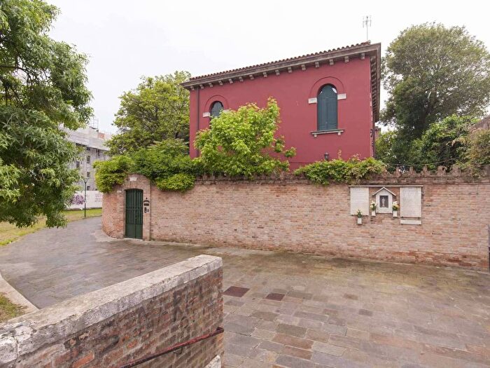 Appartamento bilocale in affitto in Calle Larga Santa Marta, Santa Marta, Venezia