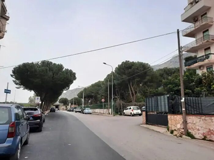 Appartamento trilocale in vendita in Via John Fitzgerald Kennedy, Capaci