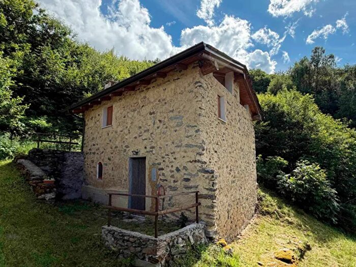 Casa con 5 locali in vendita in Località Frizzalli, Caiolo