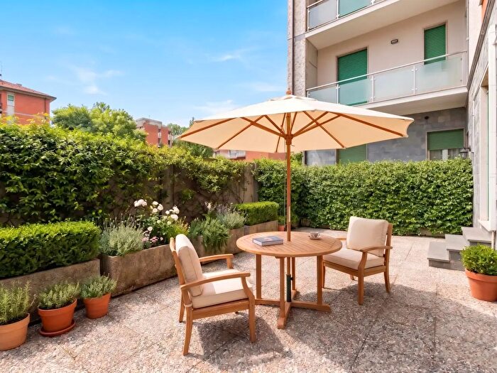 Appartamento quadrilocale in vendita in Via Brogeda, Como