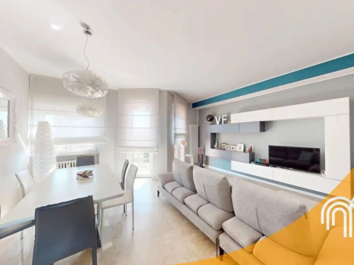 Appartamento con 5 locali in vendita in Corso Siracusa, Torino