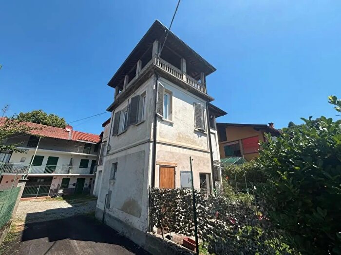 Casa con 5 locali in vendita in Vicolo Galasso, Castellamonte