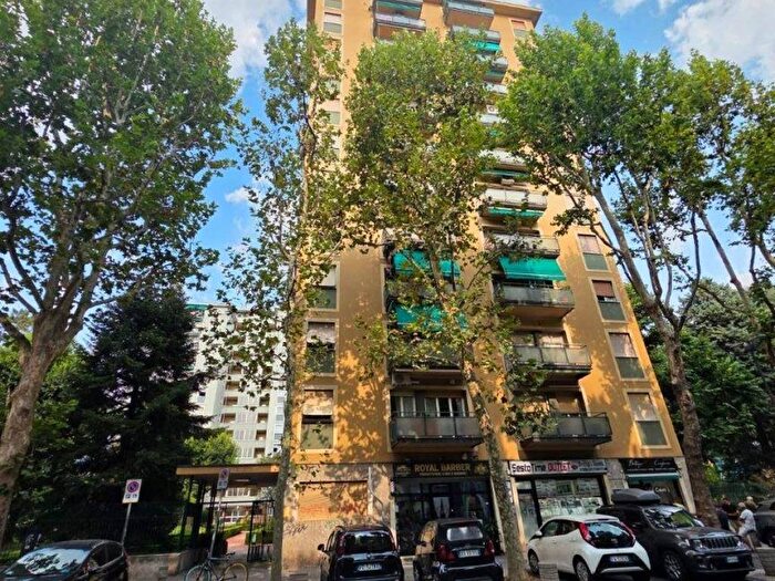 Appartamento bilocale in affitto in Viale Fratelli Casiraghi, Rondò Torretta, Sesto San Giovanni